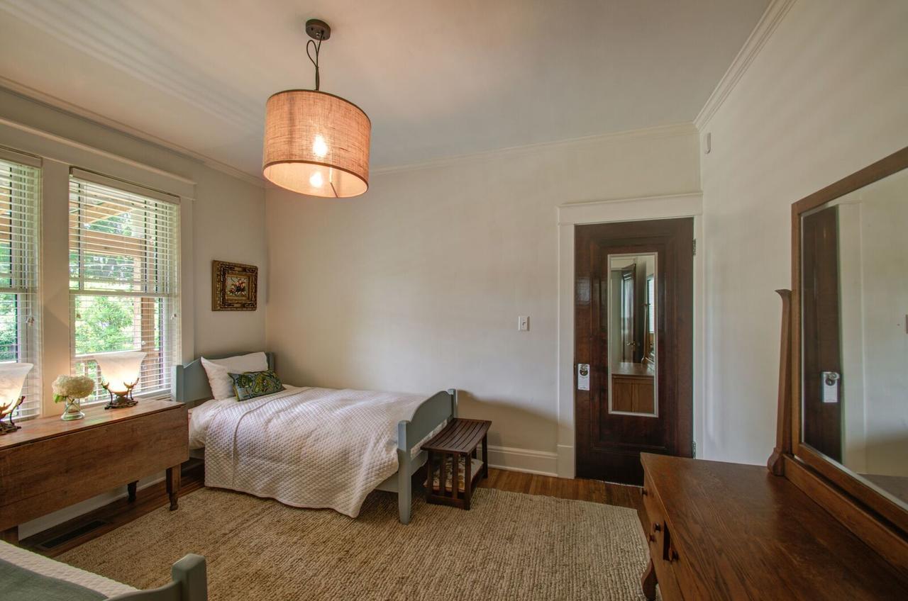 Belmont Blvd Bed And Breakfast Nashville Extérieur photo